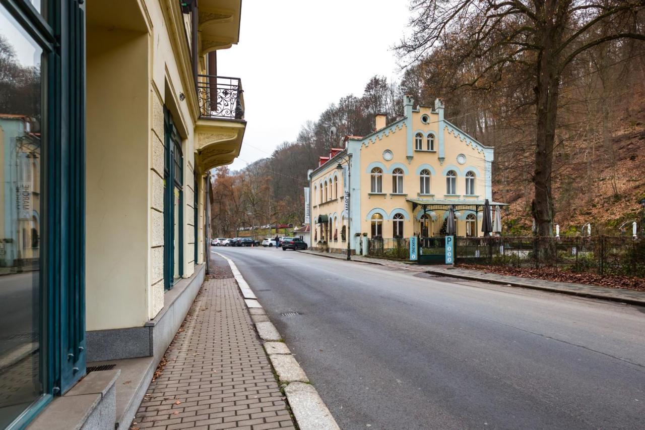 Apartma Linda 1880 Karlovy Vary Exterior photo